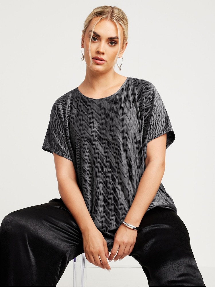 Yours Curve Grey Limited Zig Zag Plisse Grown On Sleeve Top - Image 1 of 5