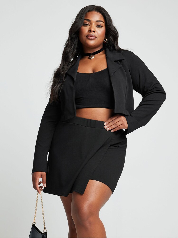 Yours Curve Black Split Sleeve Cropped Blazer - Image 1 of 4