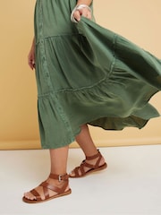 Yours Curve Green 100% Cotton Short Sleeve Tiered Chambray Midi Dress - Image 4 of 5
