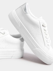 Yours Curve Extra širok kroj Star Cut Out Trainers - Slika 5 iz 5