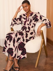 Love & Roses Floral Keyhole Tipped 3/4 Sleeve Midi Dress - Image 4 of 4