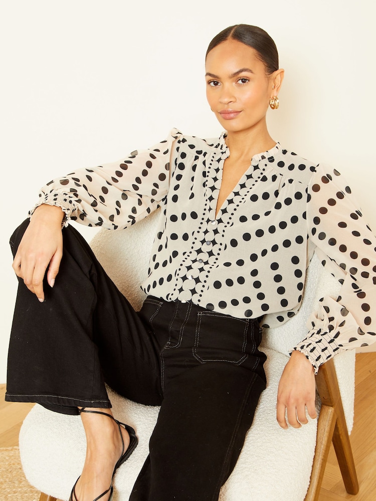 Love & Roses Ivory Spot Petite V Neck Printed Blouse - Image 4 of 4