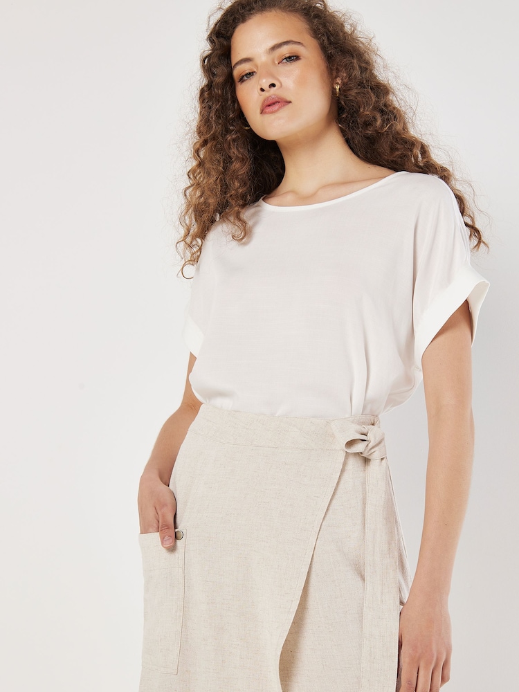 Apricot Cream Cargo Pocket Wrap Skirt With A Touch of Linen - Image 2 of 5