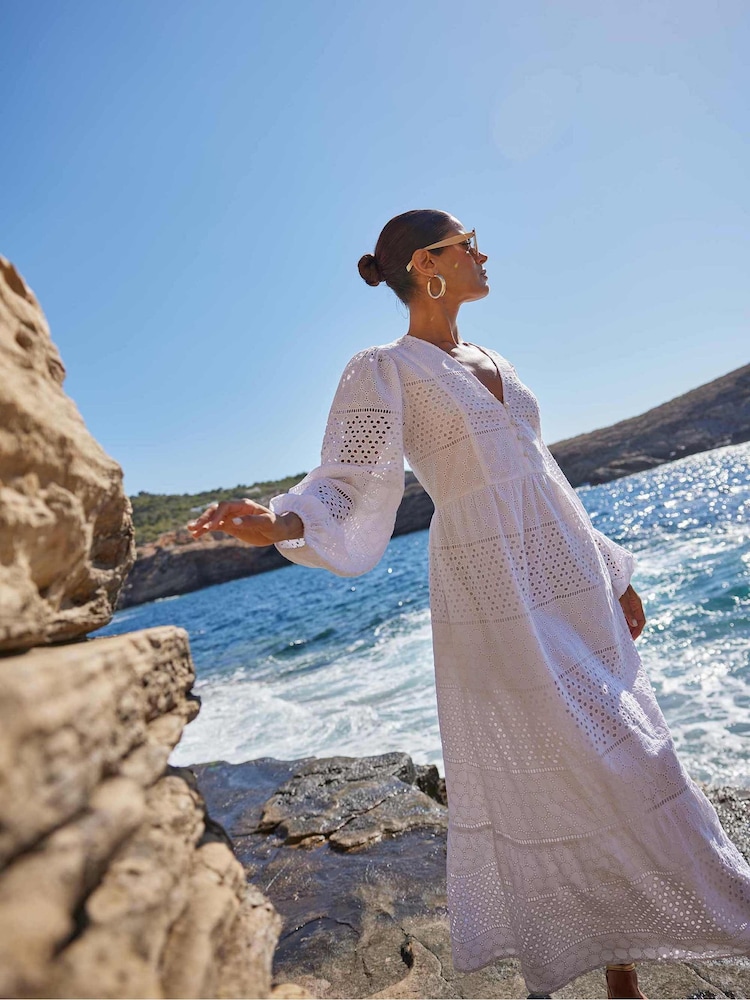 Ro&Zo White Mixed Broderie Midi Dress - Image 2 of 7
