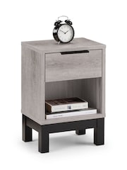 Julian Bowen Grey Oak Bali 1 Drawer Bedside Table - Image 3 of 6