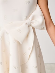 Baker by Ted Baker Bow Detail Embossed Scuba Dress - Bild 7 von 11