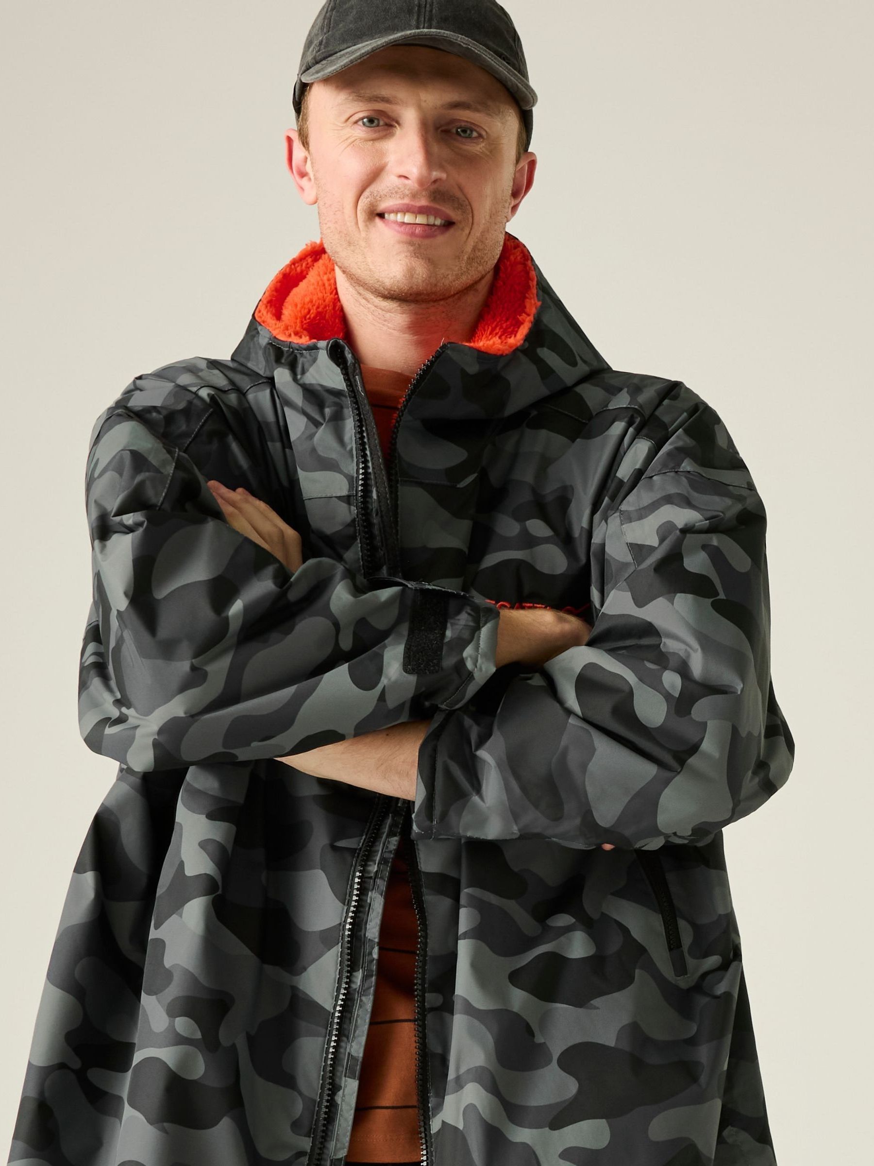 Buy Regatta Oversized Waterproof Borg Fleece Lined Changing Robe from ...