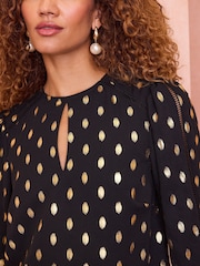 Love & Roses Black Foil Petite Printed Tipped Keyhole Blouse - Image 2 of 4