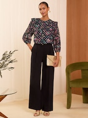 Love & Roses Green Bird Metallic Printed Crew Neck Blouse - Image 3 of 4