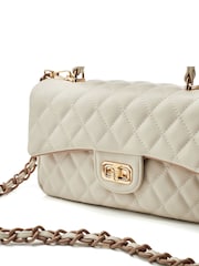 Moda in Pelle Sabrina Quilted East West White Bag With Chain Strap - Image 4 of 4
