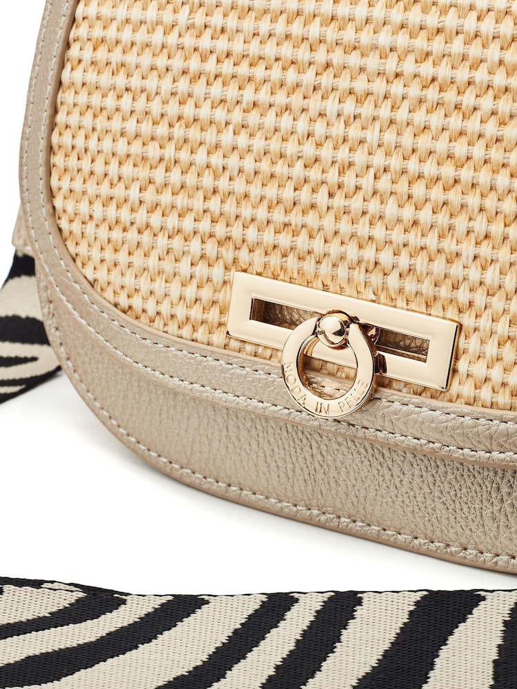 Złoty - Moda in Pelle Summer Cross-Body Bag With Feature Strap - Image 4 of 4