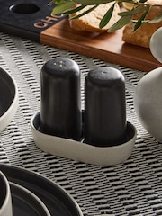 Otis Salt and Pepper Shakers with Tray - Изображение 2 из 5