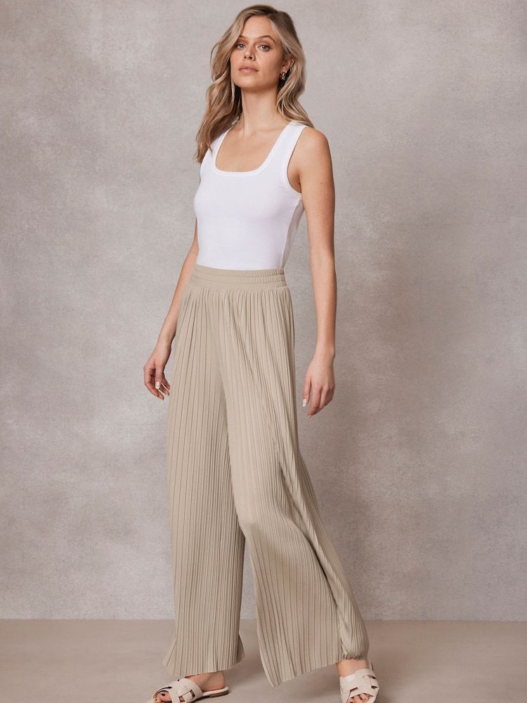 Mint Velvet Cream Pleated Wide Leg Trousers - Image 2 of 4