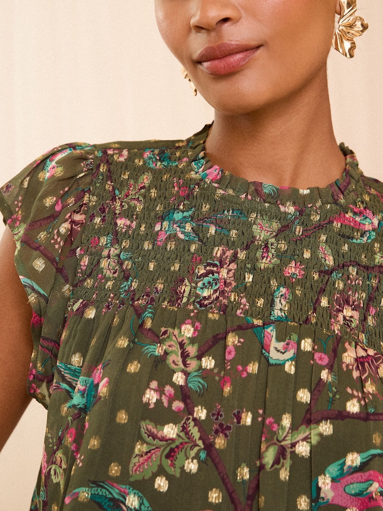 Khakigrün/Blumenmuster - Love & Roses Shell-Top mit Flatterärmeln - Bild 2 von 4 Khakigrün/Blumenmuster - Love & Roses Shell-Top mit Flatterärmeln - Bild 2 von 4