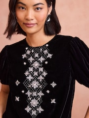 Love & Roses Black Petite Velvet Crystal Puff Sleeve Top - Image 2 of 4