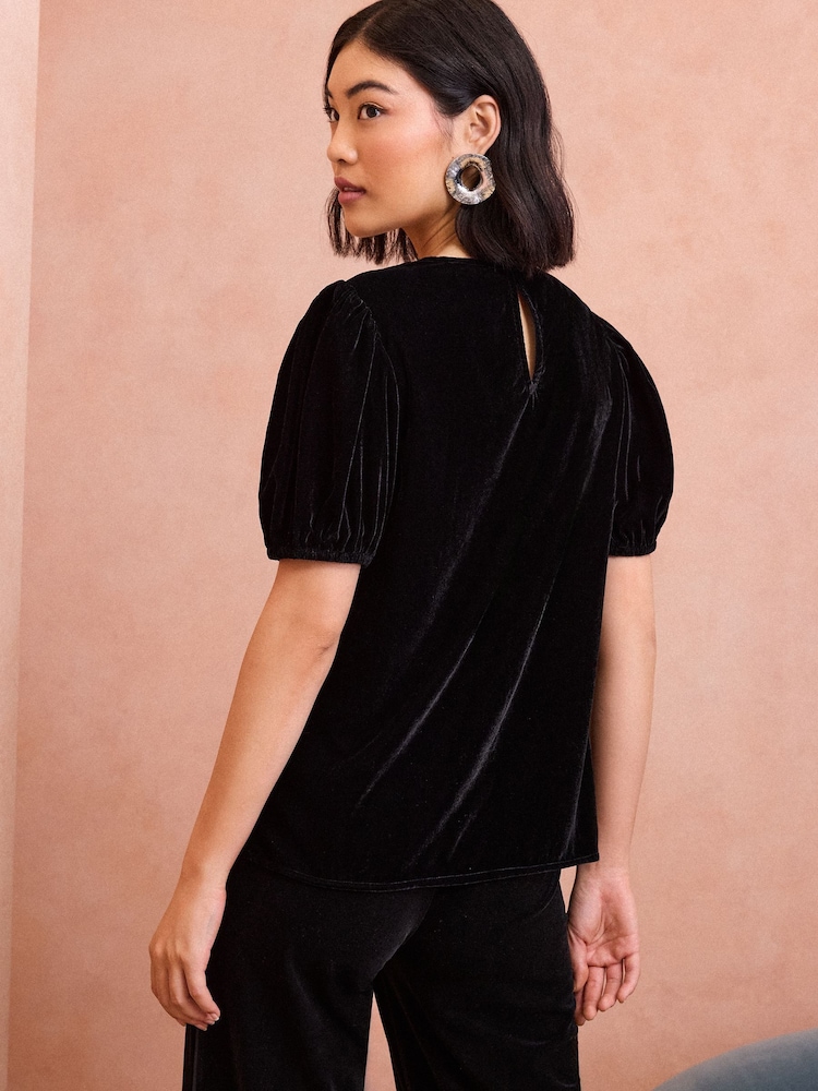 Love & Roses Black Petite Velvet Crystal Puff Sleeve Top - Image 4 of 4 Love & Roses Black Petite Velvet Crystal Puff Sleeve Top - Image 4 of 4