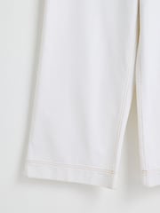 Oliver Bonas White Denim Scalloped Pocket Wide Leg Cropped Jeans - Image 6 of 7