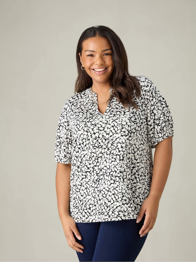 Live Unlimited Black Curve Floral Jersey Blouse - Image 1 of 7