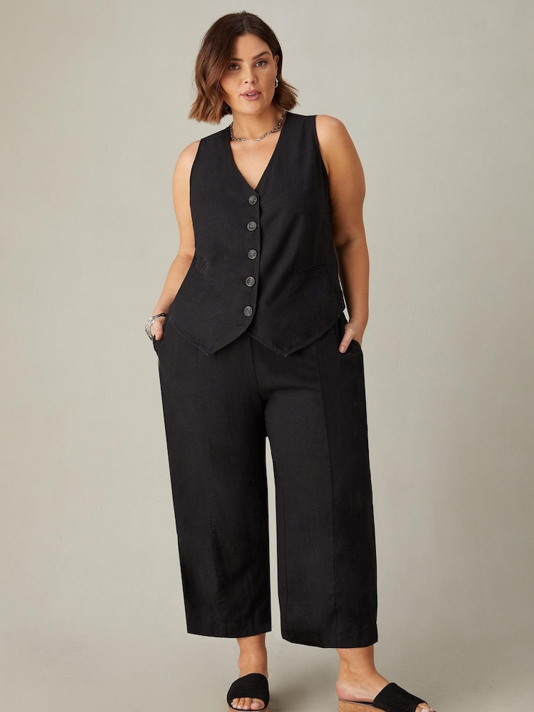 Live Unlimited Black Curve Linen Mix Wide Leg Seamed Cropped Trousers - Image 1 of 4