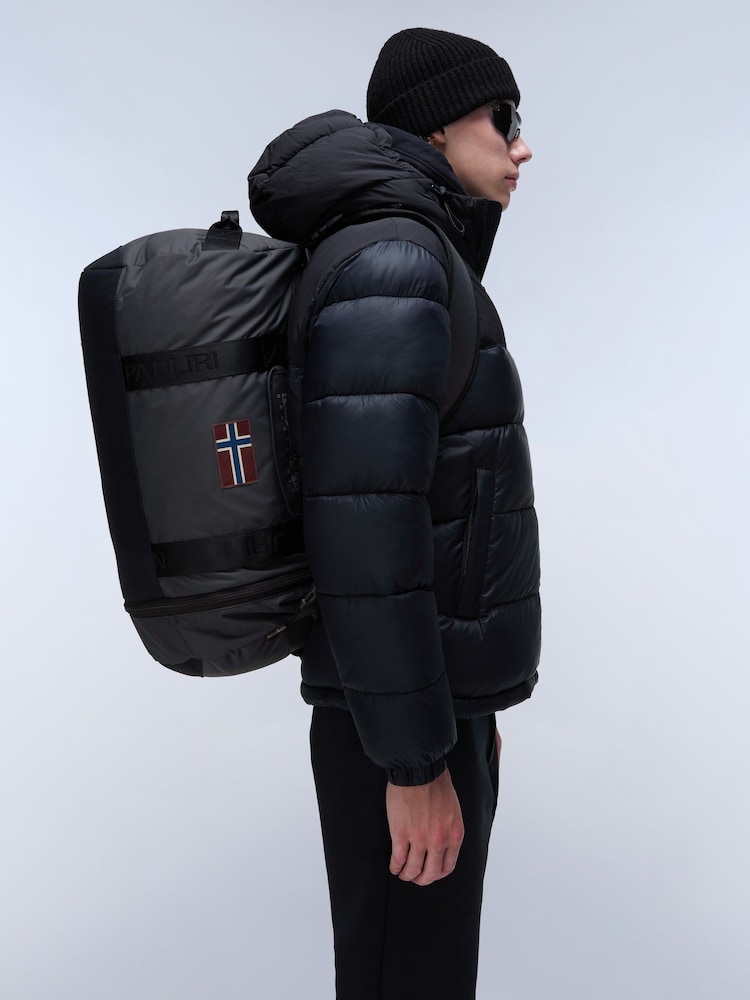 أسود - حقيبة سفر Duffel طراز Bering من Napapijri - صورة 8 من 8 أسود - حقيبة سفر Duffel طراز Bering من Napapijri - صورة 8 من 8