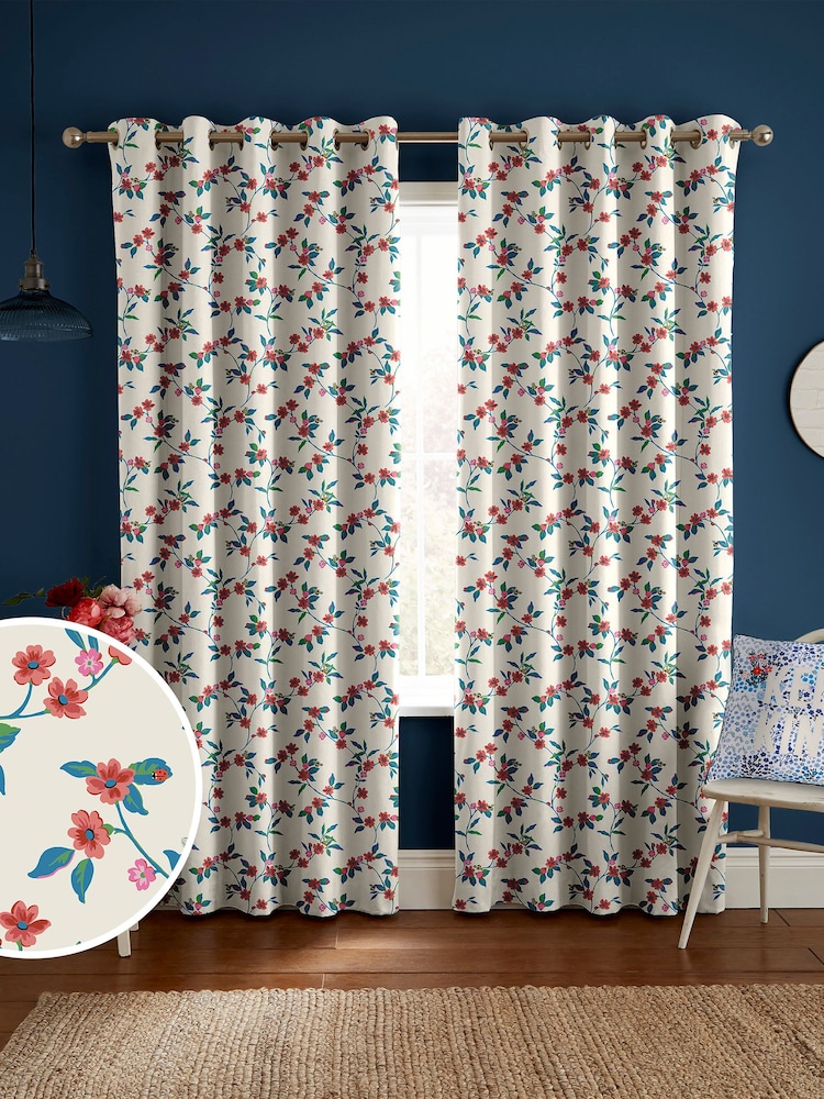 Cath Kidston Cream Greenwich Flowers Made to Measure 100% Cotton Curtains - Image 1 of 9