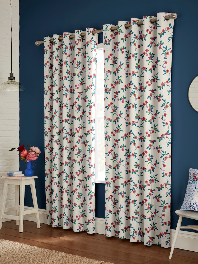 Cath Kidston Cream Greenwich Flowers Made to Measure 100% Cotton Curtains - Image 2 of 9