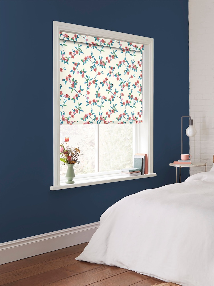 Cath Kidston Multi Greenwich Flowers Made to Measure Roller Blind - Image 2 of 6