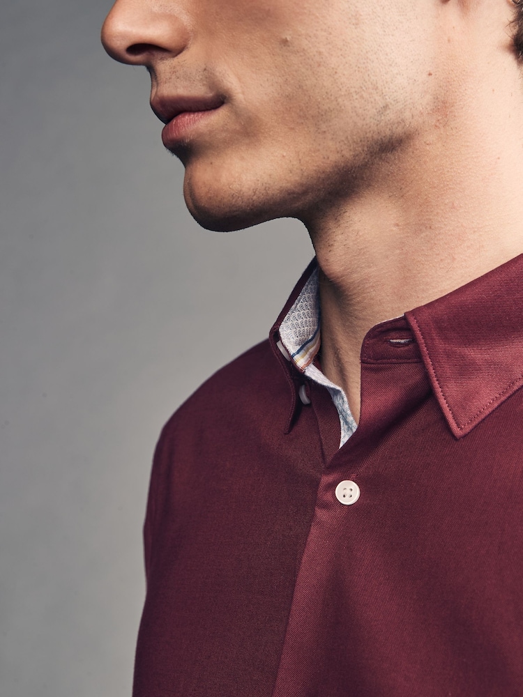 Rouge bordeaux - Coupe ajustée Extensible Oxford Manches longues Chemises - Image 4 of 9