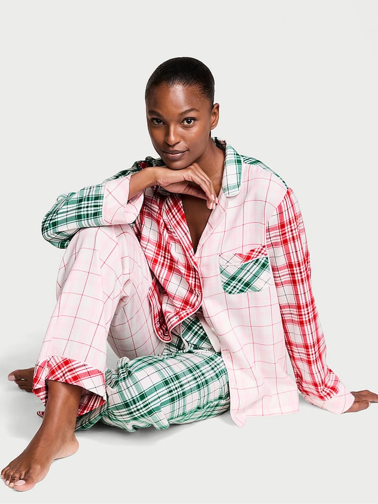 Victoria's Secret Green Plaid Flannel Long Pyjama Set - Image 1 of 4 Victoria's Secret Green Plaid Flannel Long Pyjama Set - Image 1 of 4