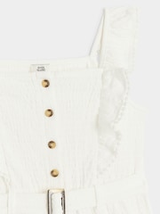 Weiß - River Island Mädchen-Overall mit Gürtel und Rüschen aus 100% Baumwolle - Bild 3 von 4