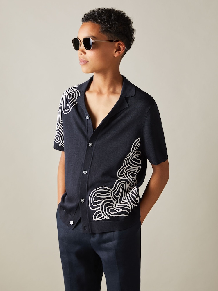 Reiss Navy/Off White Romance 9-13 yrs Jersey Embroidered Cuban Collar Shirt - Image 1 of 4