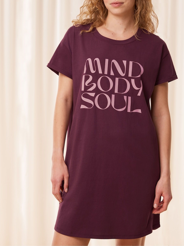 Triumph Burgundy Red 100% Cotton Nightdress - Image 2 of 5 Triumph Burgundy Red 100% Cotton Nightdress - Image 2 of 5