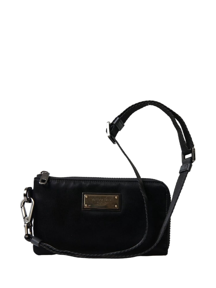 Dolce & Gabbana Stylish Grained Nylon Black Pouch with Alvanic Plaque Detail - Image 1 of 5 Dolce & Gabbana Stylish Grained Nylon Black Pouch with Alvanic Plaque Detail - Image 1 of 5