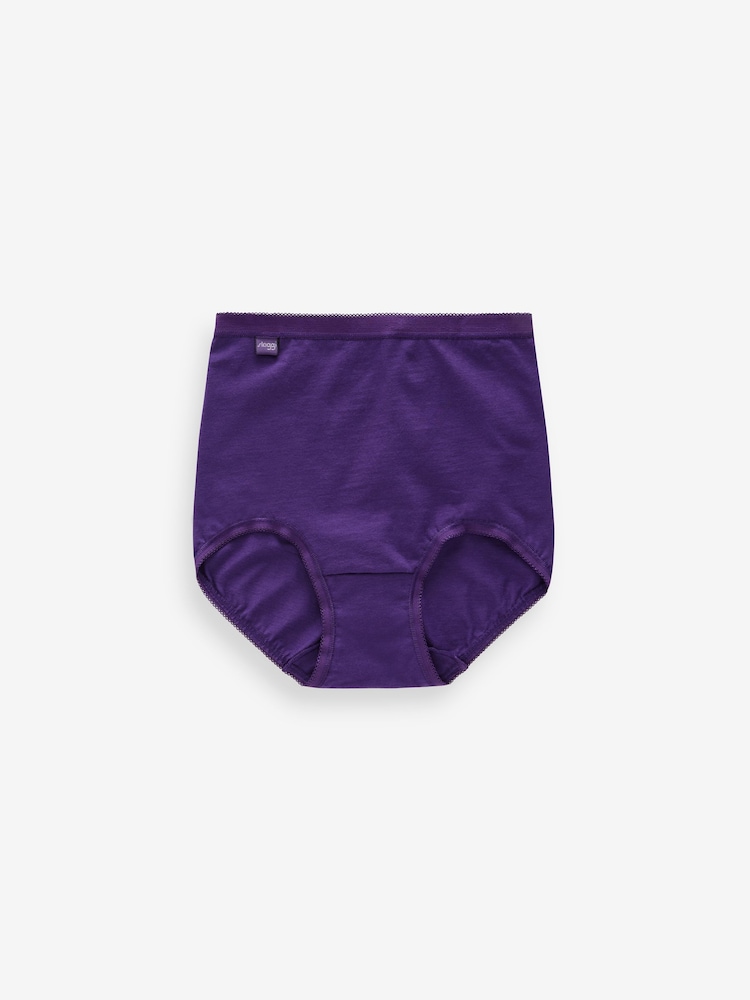 Sloggi Basic+ Maxi White Briefs 3 Pack - Image 3 of 8