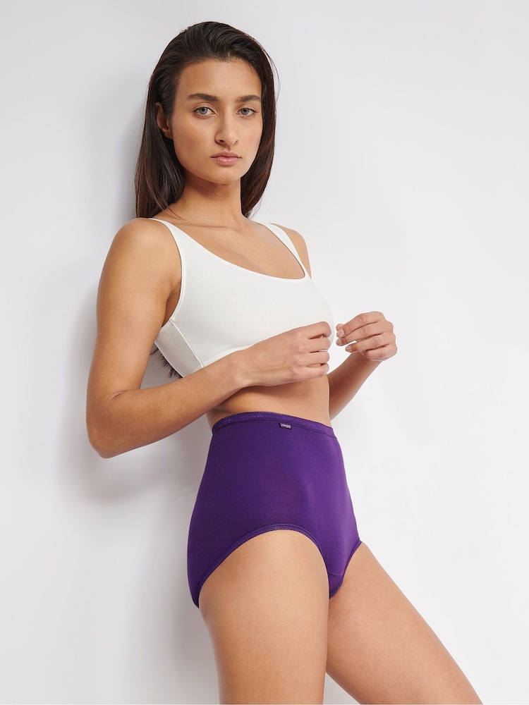 Sloggi Basic+ Maxi White Briefs 3 Pack - Image 5 of 8