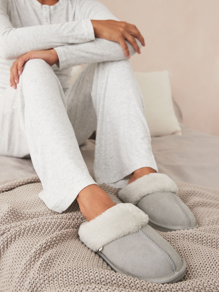 Gris - Suede Faux Fur Mule Slippers - Imagen 1 de 6 Gris - Suede Faux Fur Mule Slippers - Imagen 1 de 6