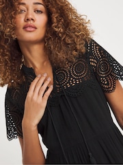 JD Williams Black Crinkle Crochet Trim Smock Dress - Image 4 of 4