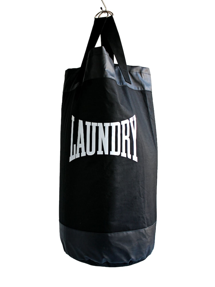Suck UK Black Punch Bag Laundry Bag - Image 4 of 4