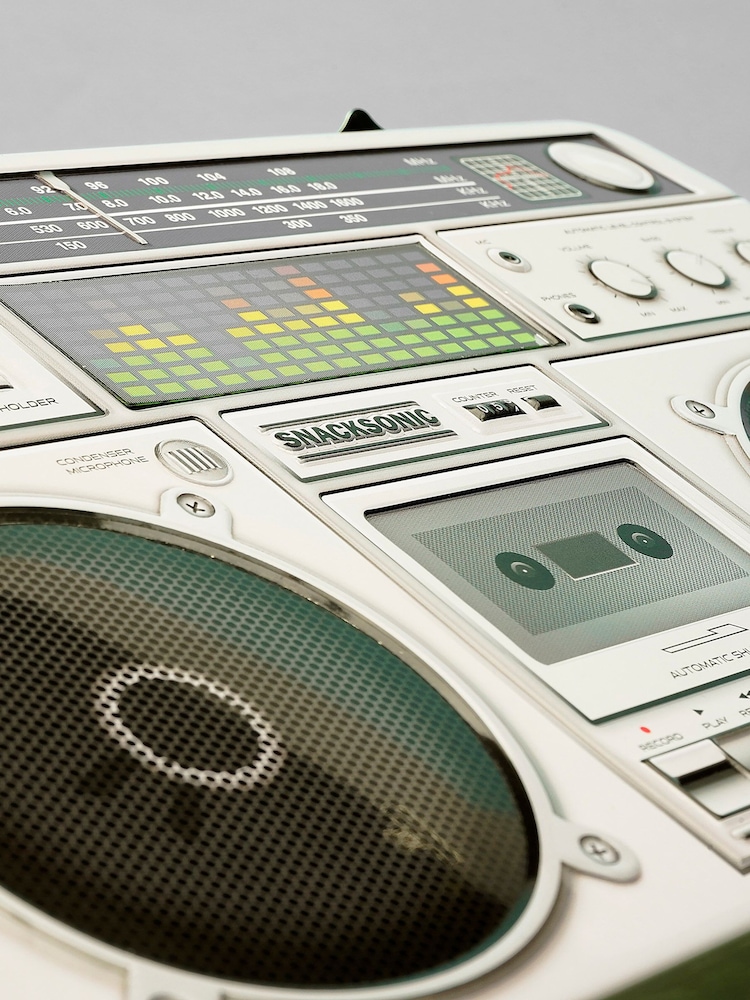 Suck UK Silver Boombox Lunch Box - Image 2 of 4