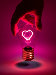 Suck UK Pink Cordless Heart Lightbulb Rechargeable Lamp - Image 3 of 4
