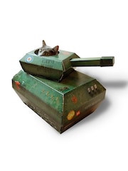 Suck UK Green tank cat playhouse pet toy - Image 1 of 4