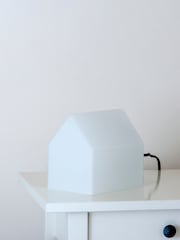 Suck UK White Skull Bookends - Image 3 of 3