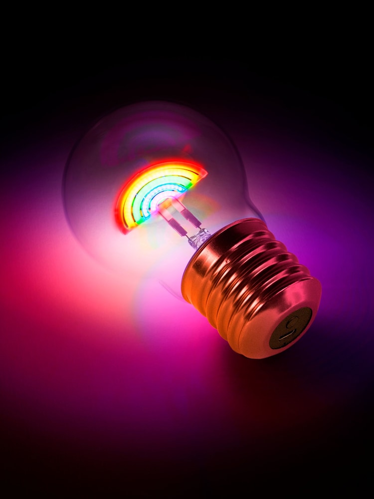 Suck UK Red Cordless Rainbow Lightbulb Rechargeable Wireless Lamp - Image 3 of 3