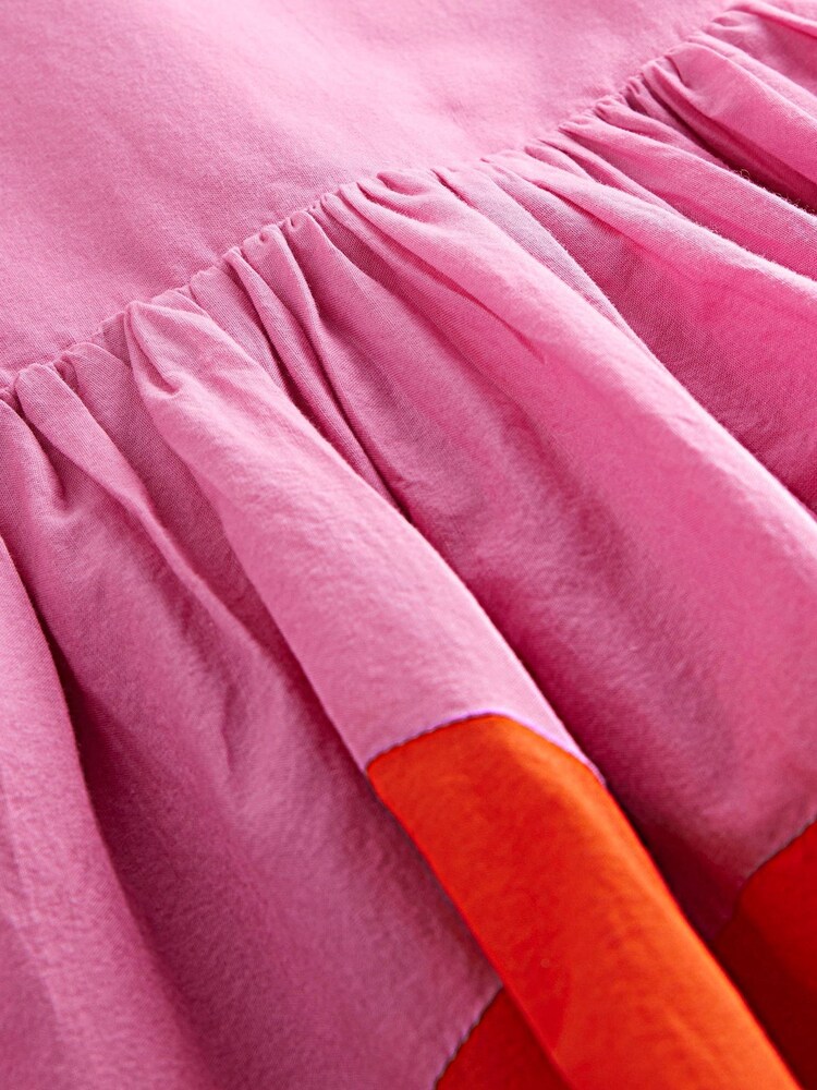 Boden Kleid mit überkreuzten Rückenträgern und Muschelsaum - Bild 4 von 4 Boden Kleid mit überkreuzten Rückenträgern und Muschelsaum - Bild 4 von 4