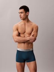 رمادي - حزمة من 3 سراويل داخلية بتقنية دقيقة قابلة للتمدد من Calvin Klein - صورة 3 من 3