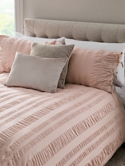 Pink 100% Cotton Seersucker 200 Thread Count Duvet Cover and Pillowcase Set - Image 3 of 6