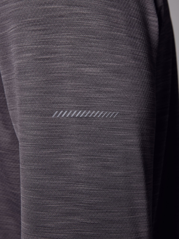 Gris de charbon de bois - Active Gym Training T-Shirt - Image 6 of 6