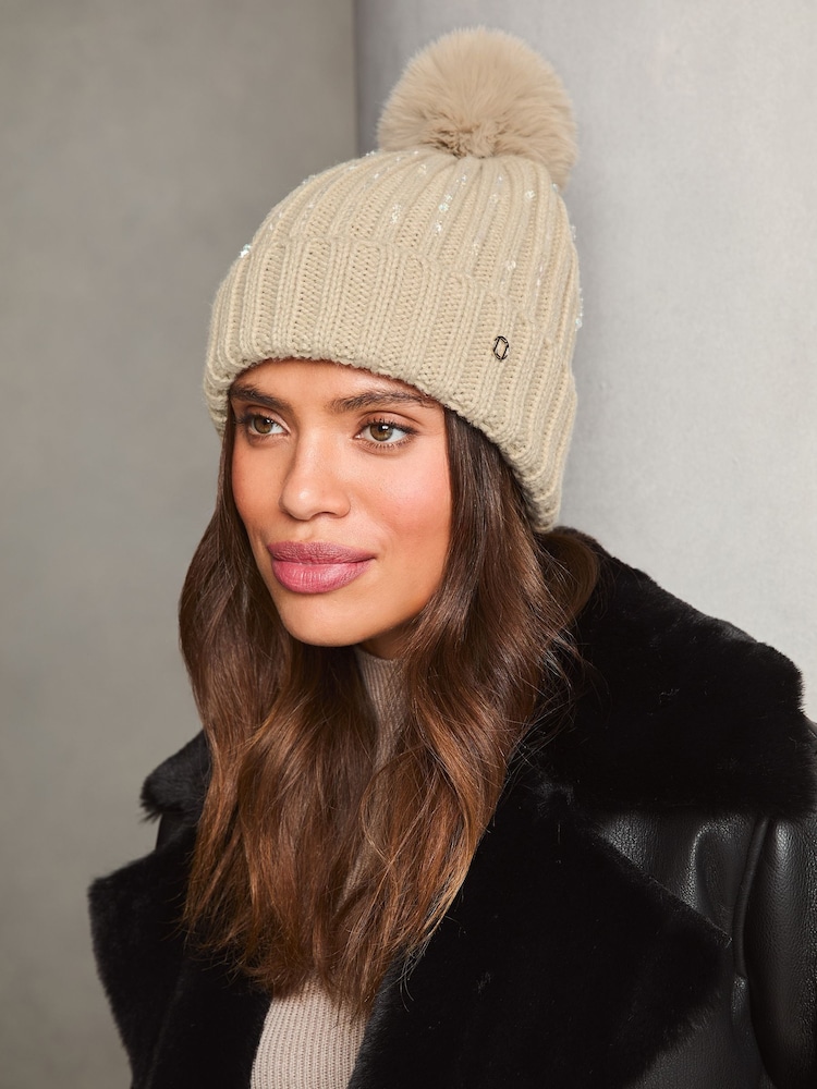 Cream - Lipsy Prijetne bleščice; z bleščicami Embellished Pom klobuki in kape; pokrivala - Slika 1 iz 3
