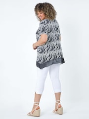 Roman Black Wave Print Chiffon Hem Top - Image 2 of 5