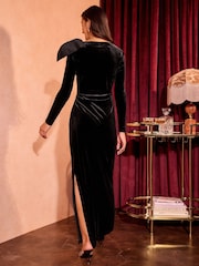Love & Roses Black Satin Bow Velvet Midi Dress - Image 4 of 4